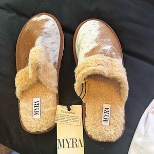 Myra cowhide slippers